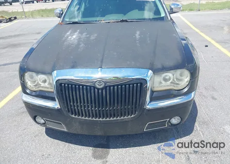 2008 Chrysler 300C Hemi from USA, damaged, VIN 2C3KA63HX8H331805